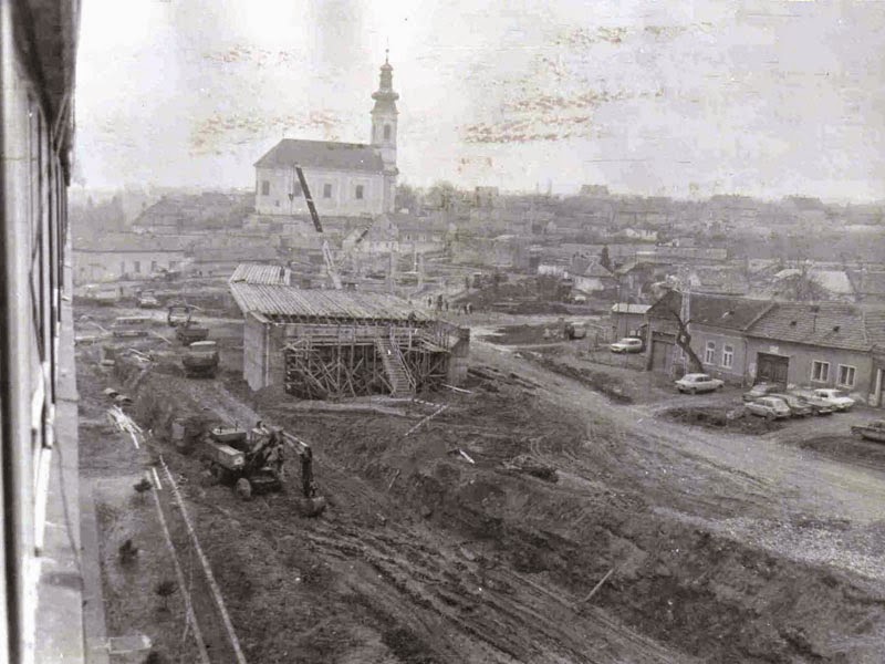 Felüljáró építése Eger, 1974